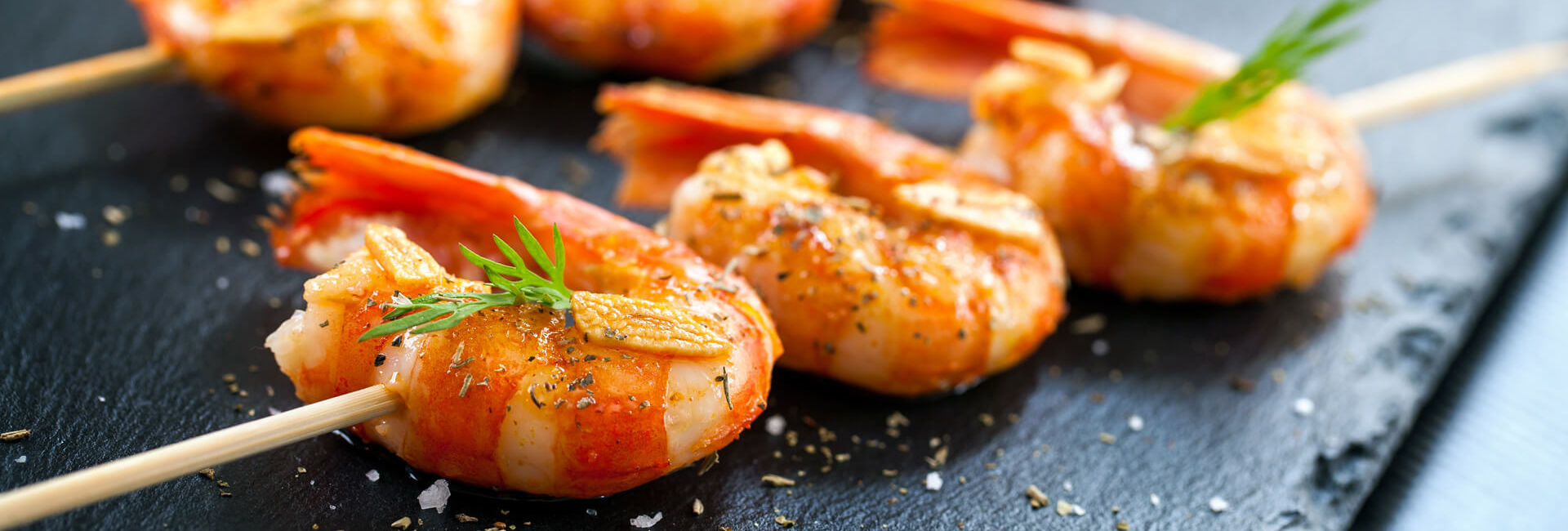 Shrimps on a stick - Gasterij 't Karrewiel